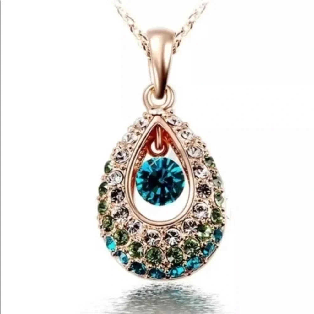 Peacock Color Gemstones in 18k Gold Plated Chain Necklace NWT